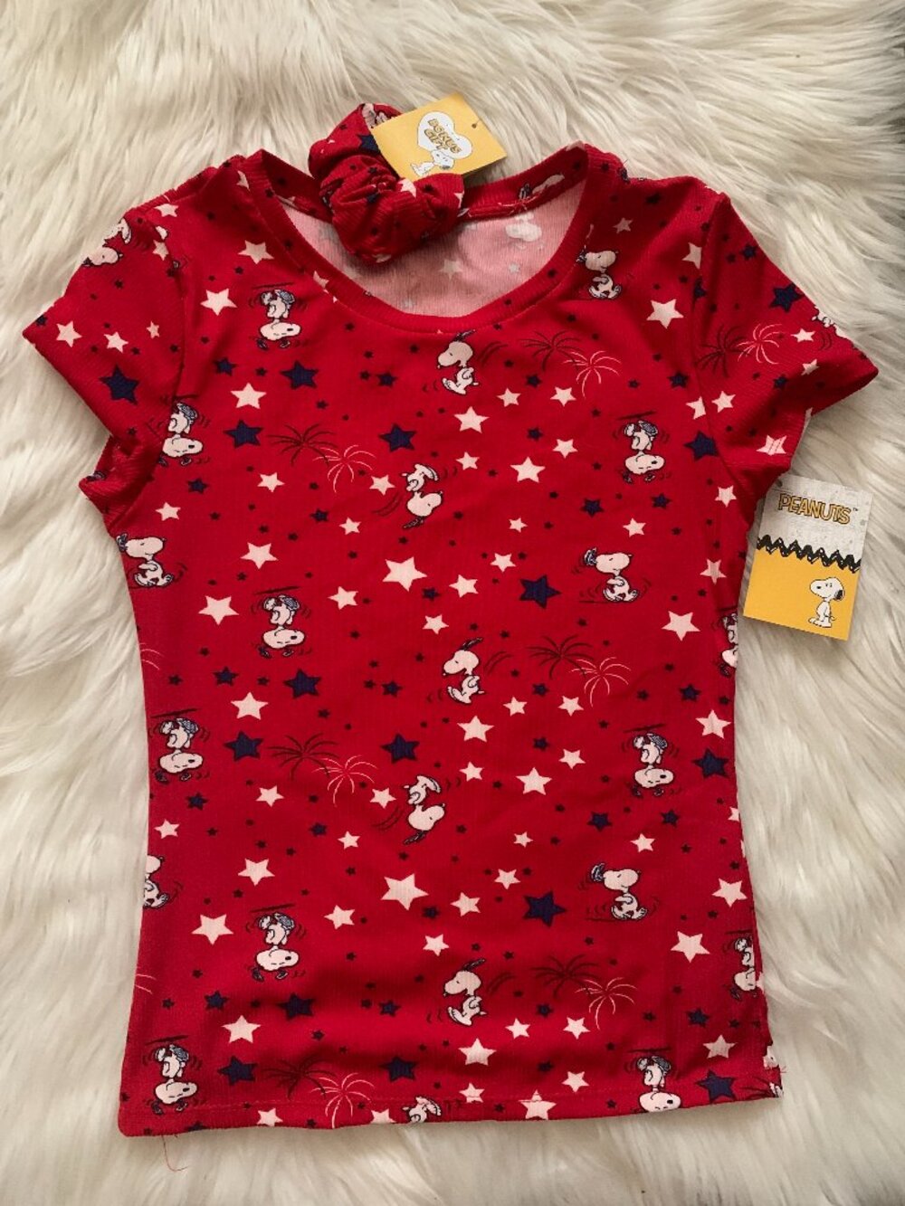 PEANUTS Snoopy Stars & Fireworks Ribbed Knit Tee in Red Sz MEDIUM with BONUS